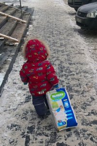 Здорово! Фото отредактированы волшебно!
Я иногда тоже чадо со спины снимаю...