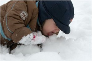 уничтожай снег правильно !!)))))