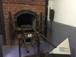 История концлагеря Маутхаузен и его лестницы