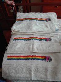 Полотенца для <span style='color:gray'>[мат]</span>, бабушка бы не одобрила