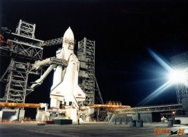 У нас давно разработана и даже дважды(!) летала сверх-тяжелая ракета-носитель "Энергия" НОО - 100т., почему ее не эксплуатируют?