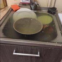 копить посуду в мойке вообще кретинизм