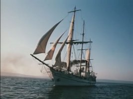 Шхуна "Кодор" в роли брига "Дункан" из фильма "В поисках Капитана Гранта" :)