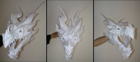 есть такая програмка pepakura designer -