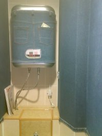 А у меня туалет джинсой отделан....