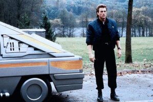 Рыцарь дорог.
Патруль времени.
Ну и трансформеров тоже можно сюда отнести, наверное.