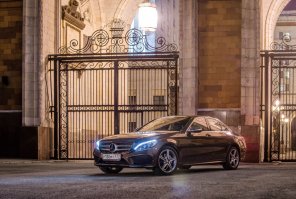 этой модели уже 3 года, заменят ее скоро(
А так классная машинка получилась, вот моя "коричневашка")