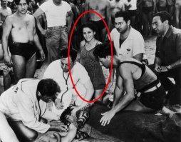 Пацан утонул, а она там ПоЗИРУЕТ, СЖЕЧЬ!!!