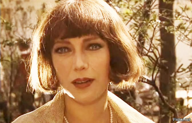 Список можно продолжать и продолжать. Красивых, а если точнее, обаятельных актрис в нашем кино было огромное количество.

Елена Майорова