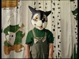 Не ребята... Угольникова детство/ взрослость никто не переплюнул)))))))) 
"Джентельмены удачи" (волк) / "Рассказы" (президент РФ))))