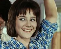 На фото не Варлей:

Сравните (другой нос, зубы, улыбка):