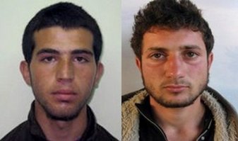 Если бы сионисты так поступали ,о палестинцах бы уже давно забыли.А так они с типа с захватчиками борются?Партизаны?Детей с женщинами режут и или семью вырезать полностью-совсем по партизански!
Это была семья Фогель.Их убили два палестинских подростка. Одному 18 а другому 19.Один школьник,другой студент.Мама ,папа и три малыша.
И никого из "подростков "при задержании даже не ранили. 
Так что,может лучше добивать палестинских" подростков"