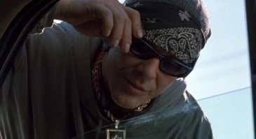 А по мне так фильм,,The Bullet,, ничуть не хуже чем Сердце ангела!