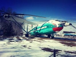 1 и 5 фото - вертолёт в Монино стоит. Был там несколько раз и советую всем съездить.