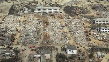 Землетрясение на сахалине 1995 нефтегорск, без комментариев!