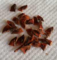 А эти специи добавляешь? Без звездочки, лагман не лагман. Мускатный орех по желанию, я добавляю, но только чуть-чуть, придает лагману аромат.