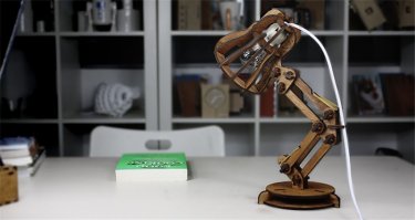 То, что сам сделал - Красаучег!!!! Но по моему тут скорпионом не особо пахнет. Если не считать клешни. Мне по душе такой вариант.