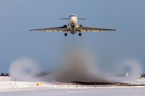 Мне нравится этот самолет, какой то он уютный, родной.