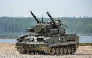 Она как бы говорит "Я тебе - полетаю щас" :)