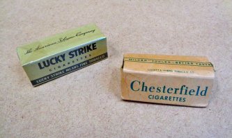 Кэмел без фильтра был среди сигарет снабжения американской армии. А армейские заказы всегда самые жЫрные, в особенности если надо несколько лет обеспечивать миллионы людей. Но я-б назвал самыми яркими представителями откусившими сей кусок Lucky Strike. А вот фотки (пруф) из пайков содатиков во время WWII