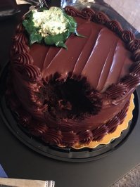 Это же какой прикус надо иметь, чтобы такой след оставить??? Неужели....