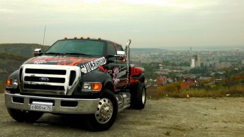 Большой Джип и Ford F-650