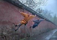 Когда по дороге в офис большая лужа