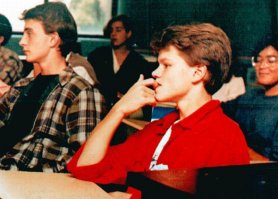 Фотографии звезд из детства, на которых их с трудом можно узнать