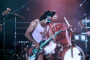 15 самых необычных музыкантов из кино