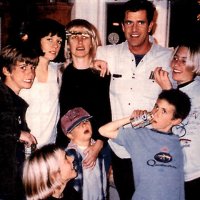 У Мела Гибсона шестеро. Вот это банда, я понимаю!