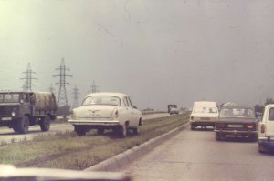 Залез, глянул. Сцуко!!! Вот он, дедушка нынешних обочников!!!