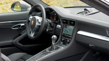 Да ладно !!! Я смотрю ты сноб видно ездишь на очень дорогой машине!!! А нищеброды на эмках и панамерах с механикой!!!