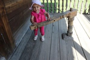 У народов Кавказа есть такие "приблуды" и давно. В частности у Черкесов, я знаю.