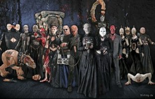 Хороший ужастик того времени.смотрел от 1ой части до той где в космосе собрали куб из корабля.но больше всех частей понравилась где парень держал дискоклуб и заманивал шлюх.