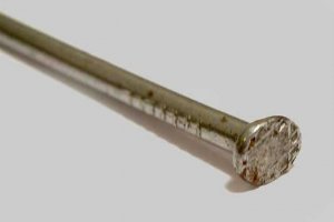 Весь человек на 80% состоит из воды.

Железа в человеке 5-6 грамм. Гвоздь 70-ка весит в среднем 3,7 грамма, так что почти два ))