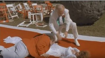 Где-то это я уже видел ) С метеоритами шутки плохи.