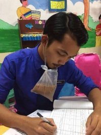 это что, млять, в пакетике такое?!