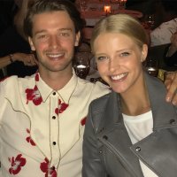 Патрик с дочкой Джоди Фостер.