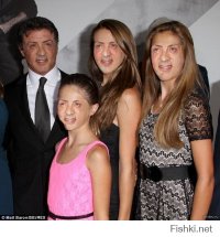 Что творится в инстаграмах подросших дочерей Дэппа, Кроуфорд, Сталлоне и других знаменитостей