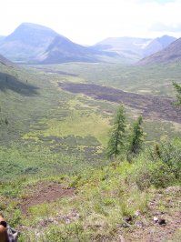 Это Долина Вулканов и собственно вулкан Кропоткина.