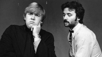 А на этом фото Мюррей - блондин или брюнет?
Не могу понять (цы)