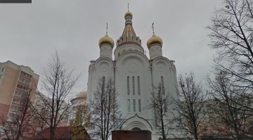 -Иваново. Гиганских  храм во дворе  9этажек. Выше  этих самых   9этажек.
- Москва
- Москва
- Москва, террикон у метро Саларьево
- Москва, в ста метрах от метро Саларьево