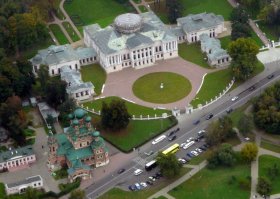 Похоже весьма отдалённо.