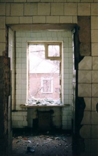 Окна и двери, которые многое повидали