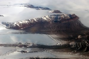 Антарктида, налили дожжжи три миллиарда лет назад!