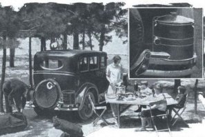 Там многое зависит от герметичности (самовар не герметичен). Или кто-то реально верит что газы проникнут сквозь сталь? 

А так, у готовки на двигателе. радиаторе и выхлопных трубах есть целая своя культура.

даже вон книги есть.