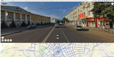 И все же мой ответ "две". Это место начинает свое расширение с автобусной остановки, перетекает в парковку и заканчивается перед перекрестком. С панорамы видно, что два автомобиля на перекресток выехать не смогут в этой полосе (слишком узко).