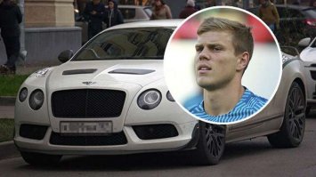 Мразота жрет допинг, потому что даже последнему ублюдку типа Слепцовой платят по 2 000 $ в месяц зарплаты вне зависимости от результата!!!! Кокорину платят миллионы долларов, что бы это чмо жрало шампанское в Монте Карлах !!!! 
Спортсмены у нас превратились во всепожирающих  ублюдков :) 
Зайди на страницу Сьюзен Данкли, которая в отличии от наших выиграла золото на кубке мира - девушка живет в халупе и в богом забытом месте!!!! После этого зайди на страницу любого нашего спортсмена!!!! 
УБЛЮДКИ!!!!!!! :)