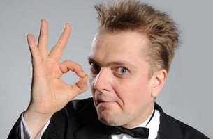 Впечатляющий кавер на «Thunderstruck» группы AC/DC от 13-летнего китайского паренька