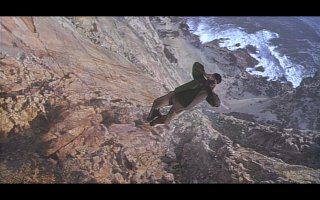 Не отмазывайся! ;) Ейный муж всё равно в пропасть свалился в конце.